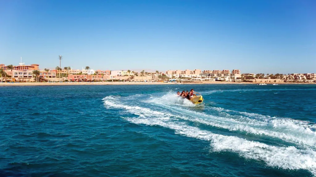 الفندق كانكون بيتش ريزورت - العين السخنة